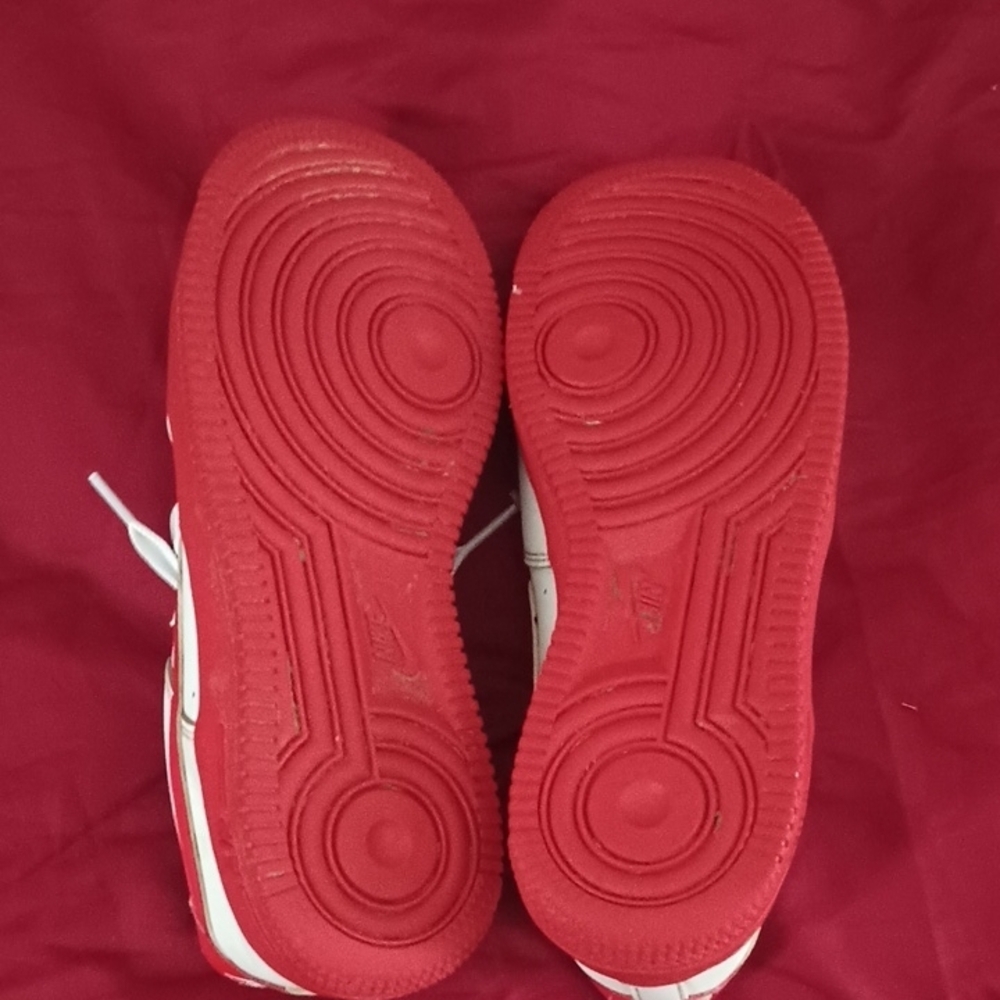 Nike Air Kids Sneakers in Red and White Size 5Y Good Condition 👟 - Picture 13 of 13
